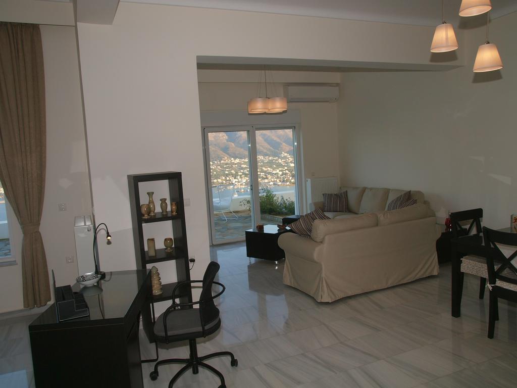 Panoramic Seaview Holiday House Суда Екстер'єр фото